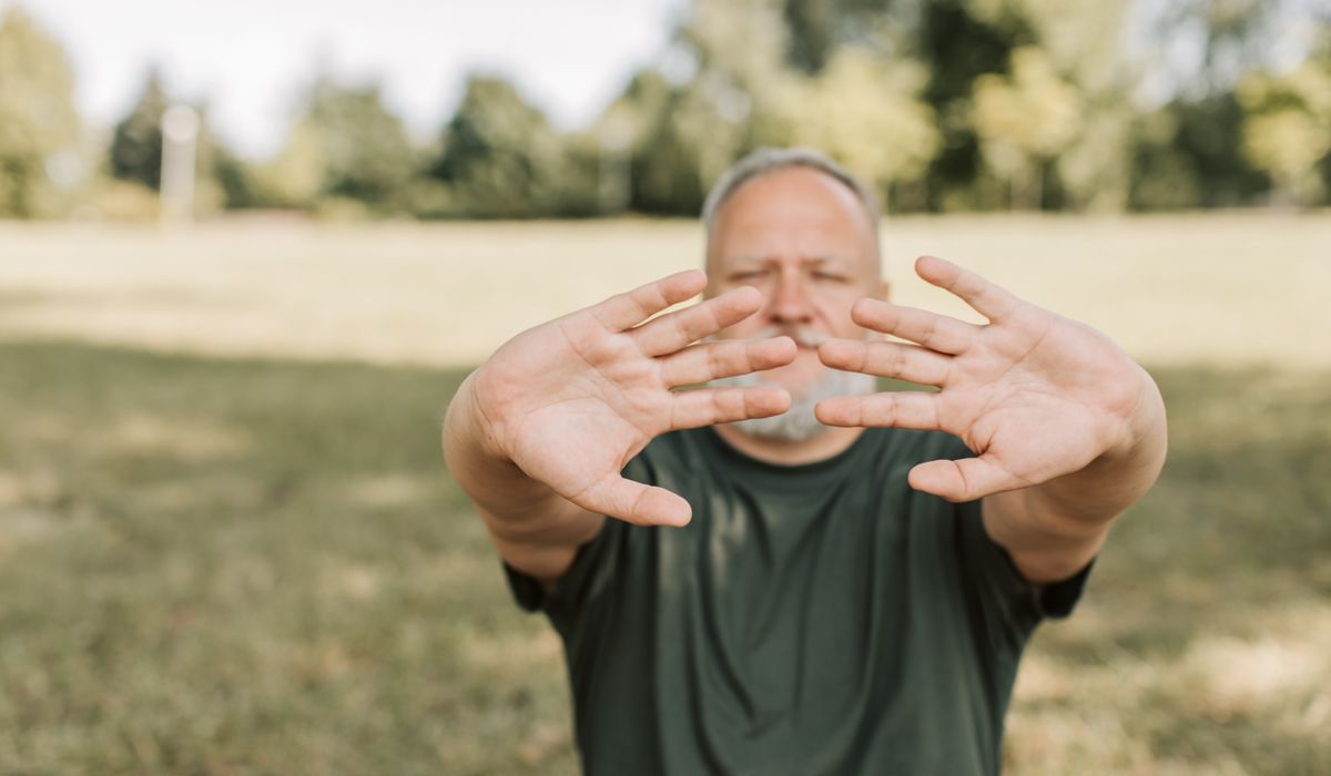 Staying Present During Slow Tai Chi Practice
